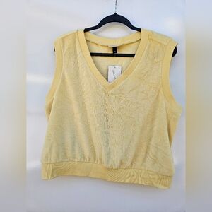 Women's Yellow Sleeveless Top